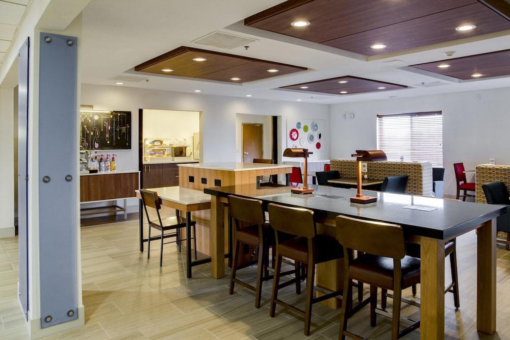 Holiday Inn Express & Suites Jacksonville By Ihg South Jacksonville Kültér fotó